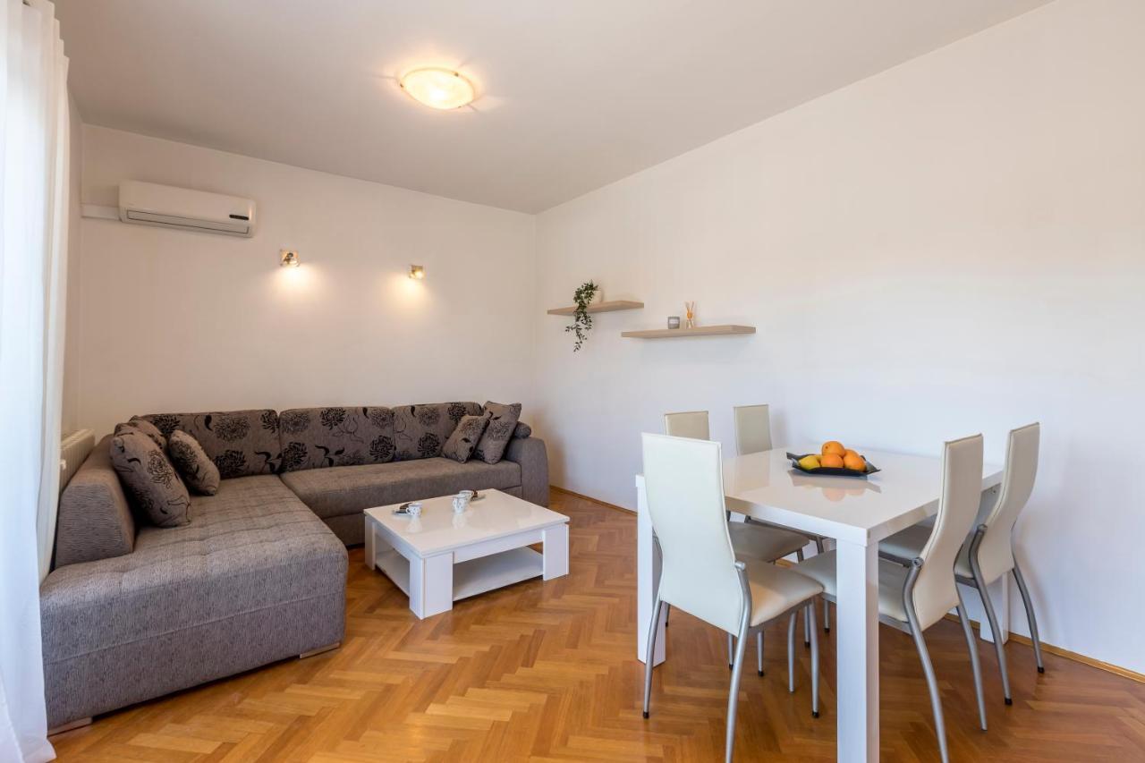 Nona Apartment Сплит Екстериор снимка